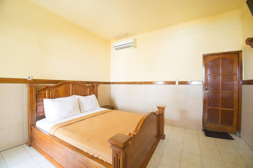 Tanjung Alam Hotel Lovina Buitenkant foto