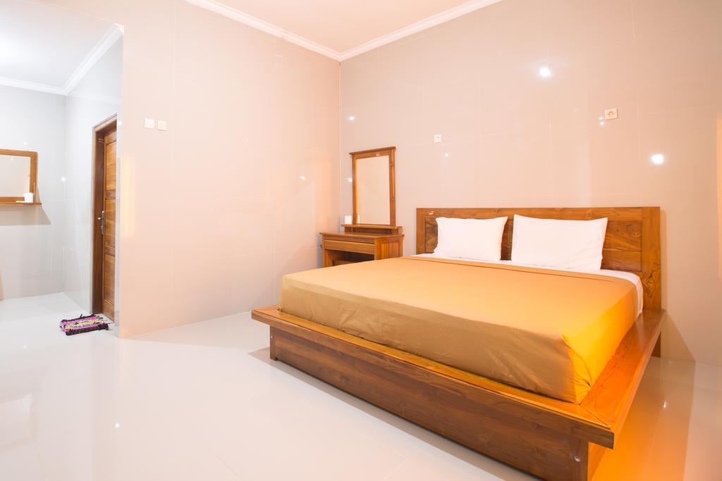 Tanjung Alam Hotel Lovina Buitenkant foto